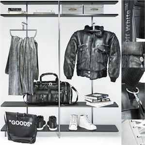 Clothes Set to Hallway__1